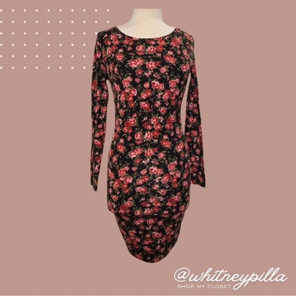 3/$20 Forever 21 Floral Bodycon Dress Long Sleeve Scoop Back Black + Roses Large